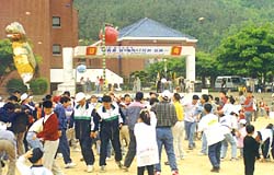 [장애인주일 특집] 수원 「빈자리 축제」 성황